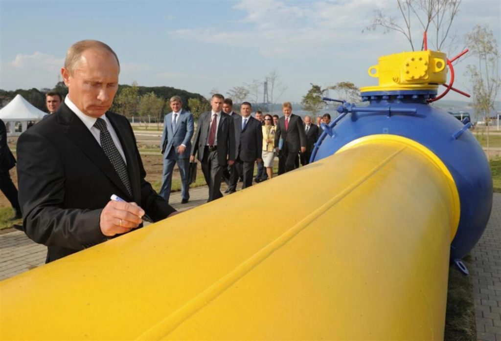Vladimir Putin inaugura un gasdotto