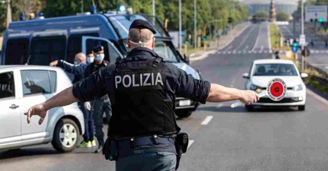 polizia multa codice della strada