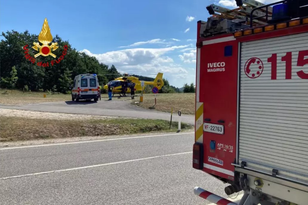 vigili del fuoco elicottero ambulanza incidenti incidente