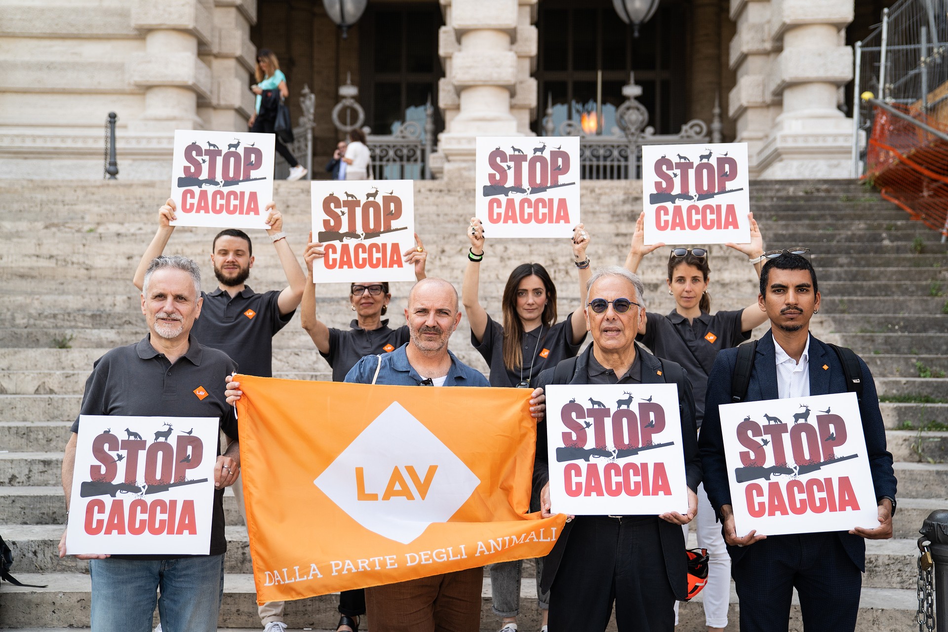 animalisti contro la caccia