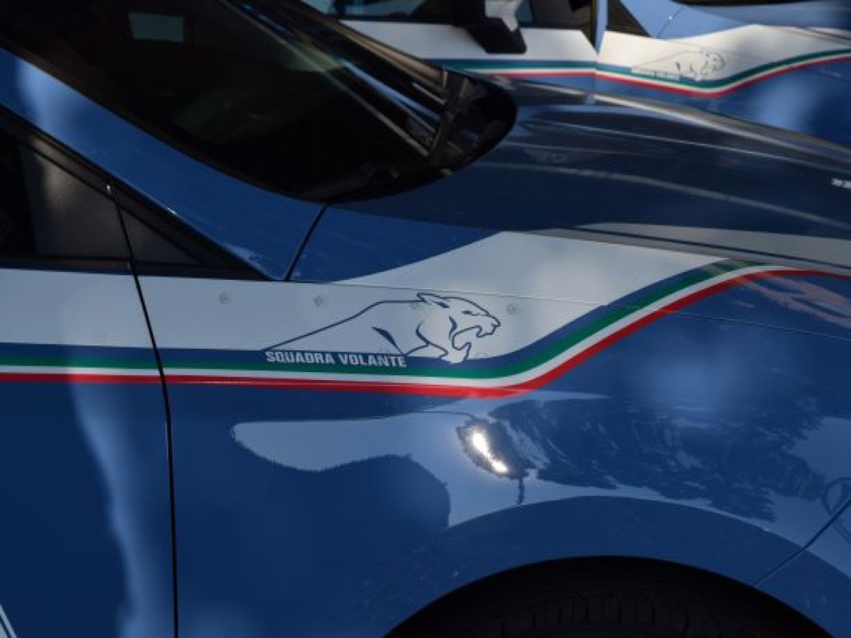 Arrestato durante un furto in pasticceria