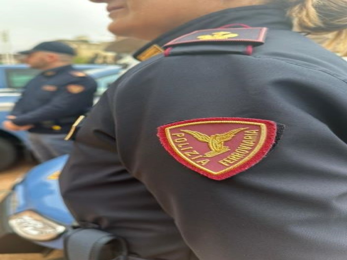 La polizia di Stato porta train to be cool, tra gli studenti